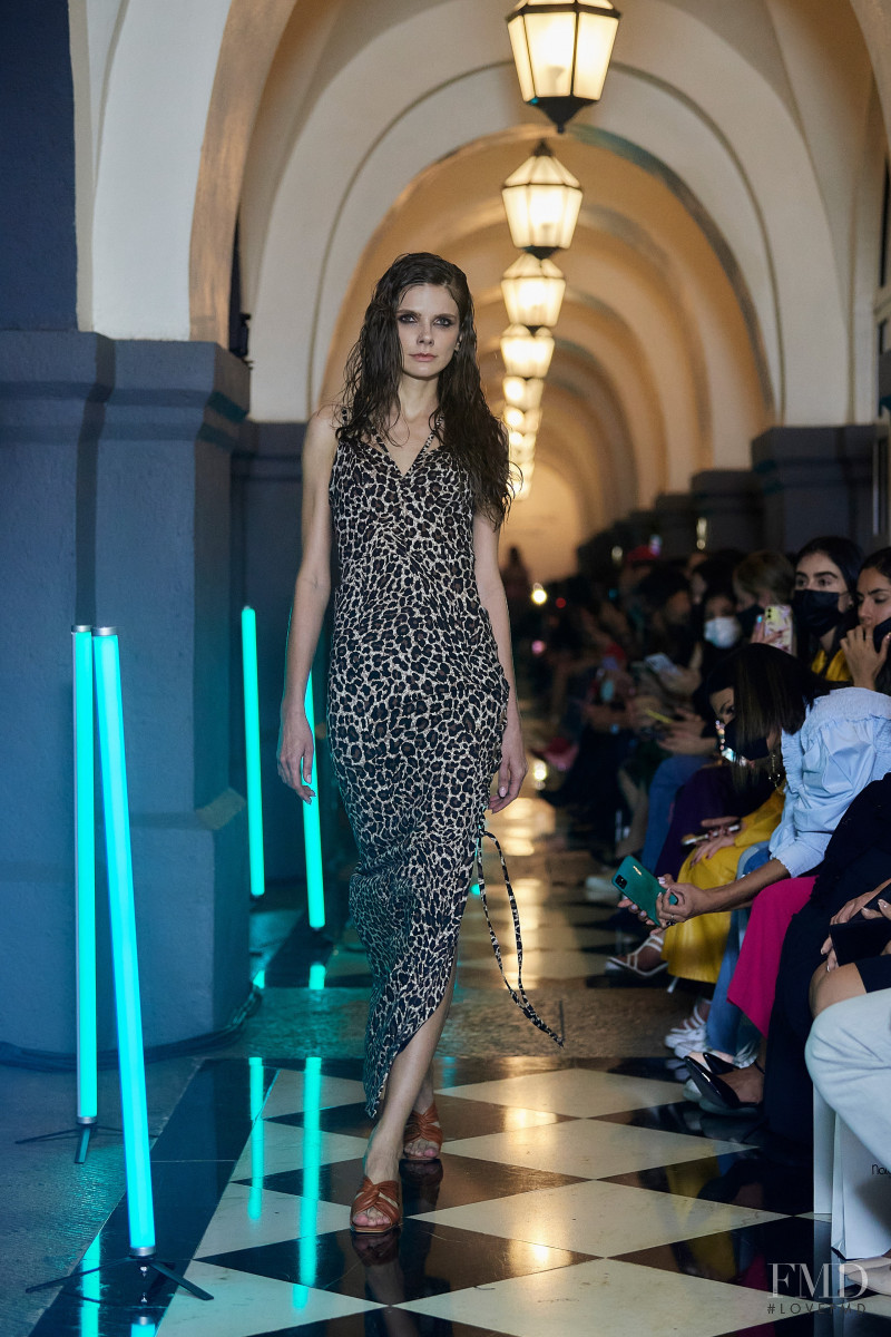 Alexia Ulibarri fashion show for Spring/Summer 2022