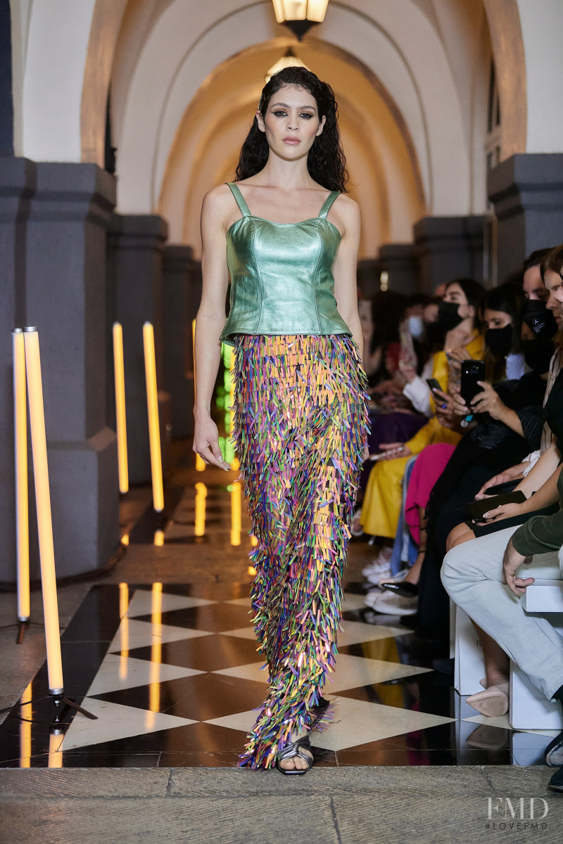 Alexia Ulibarri fashion show for Spring/Summer 2022