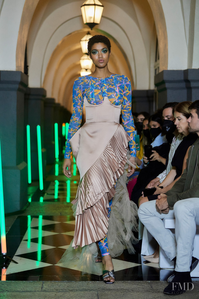 Alexia Ulibarri fashion show for Spring/Summer 2022