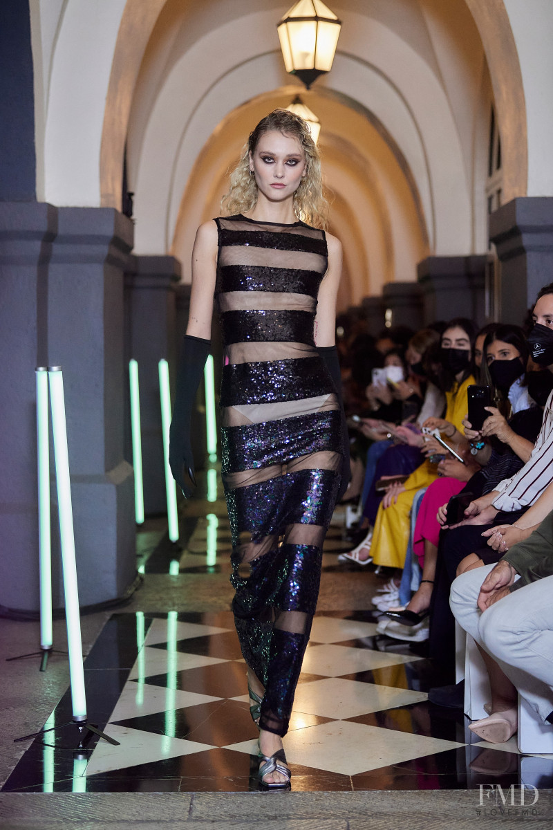 Alexia Ulibarri fashion show for Spring/Summer 2022