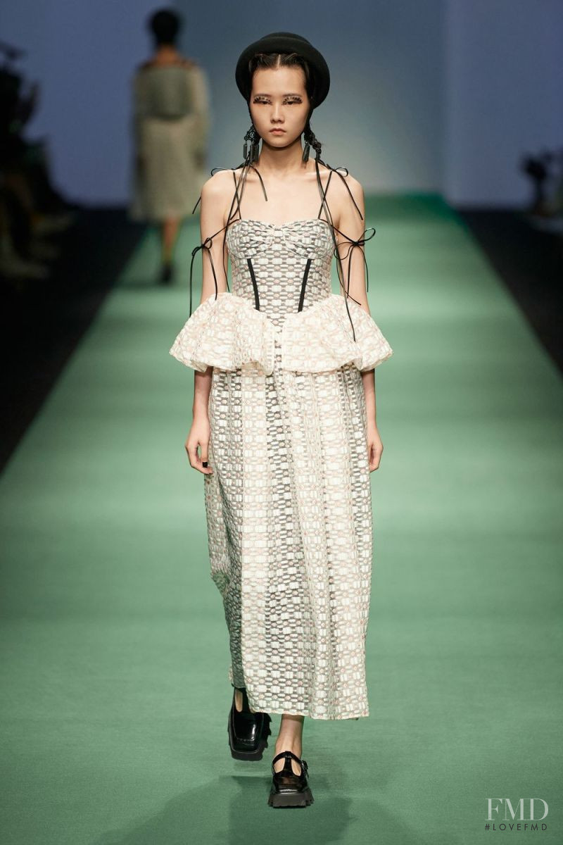 Veeco Zhao fashion show for Spring/Summer 2021