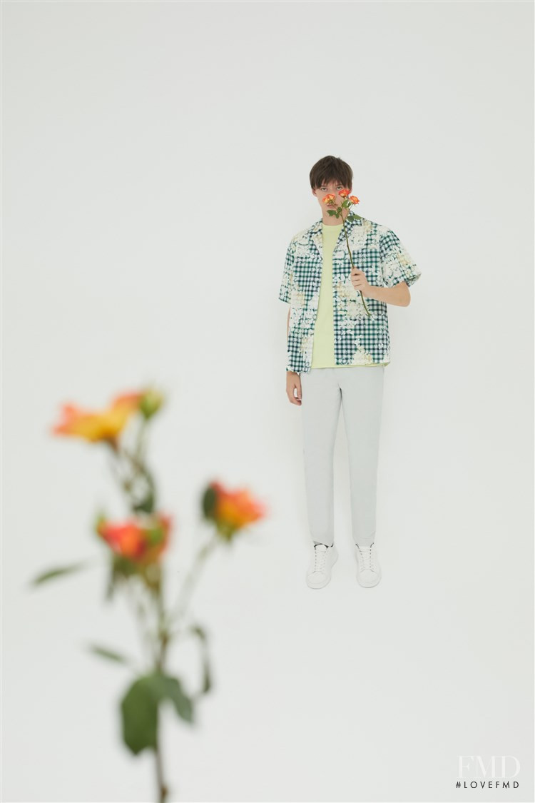 Urban Cabbeen Valentine\'s Day lookbook for Spring/Summer 2020