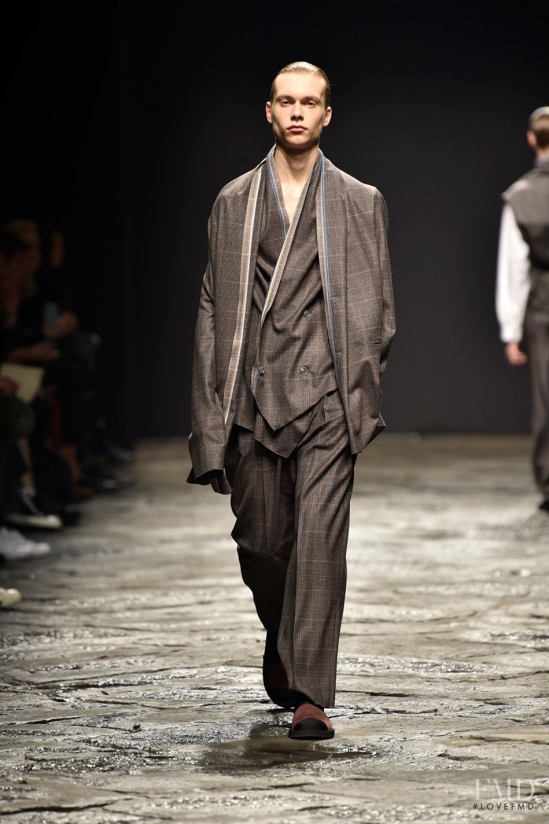 Lucio Vanotti fashion show for Autumn/Winter 2017