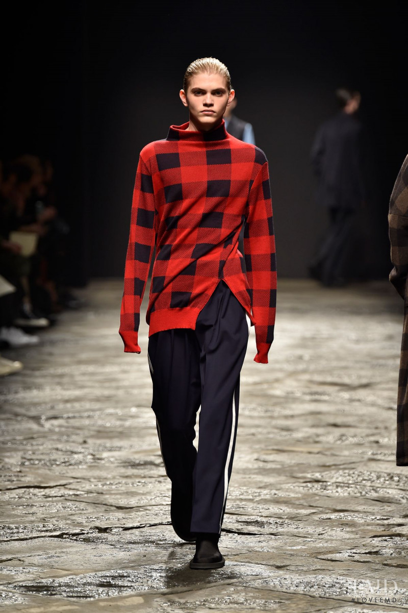 Lucio Vanotti fashion show for Autumn/Winter 2017