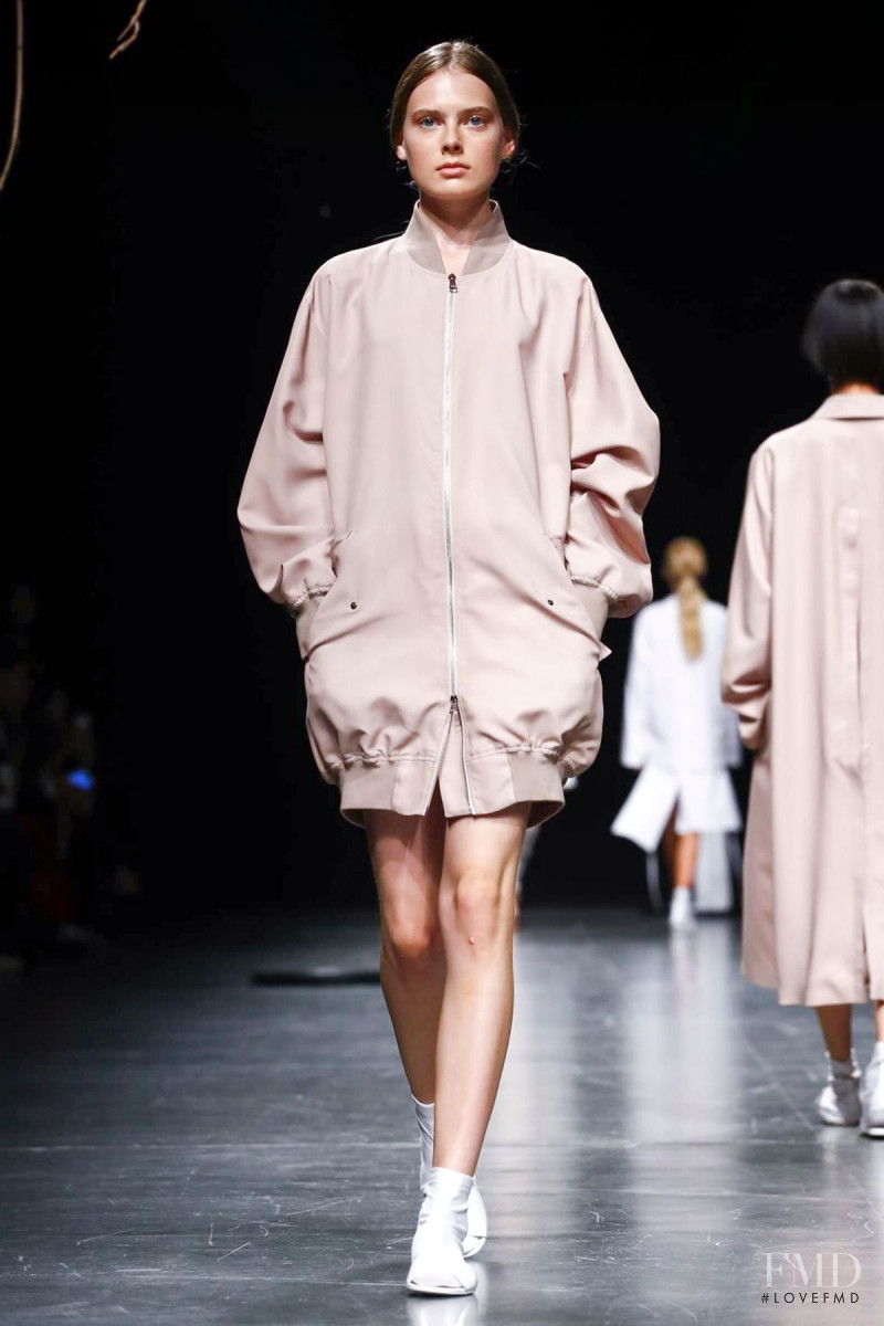 Lucio Vanotti fashion show for Spring/Summer 2017