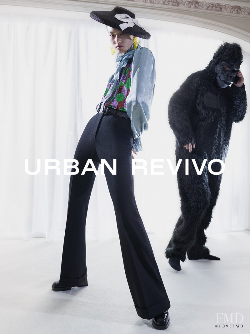 Xu Xiao Qian featured in  the Urban Revivo advertisement for Spring/Summer 2020