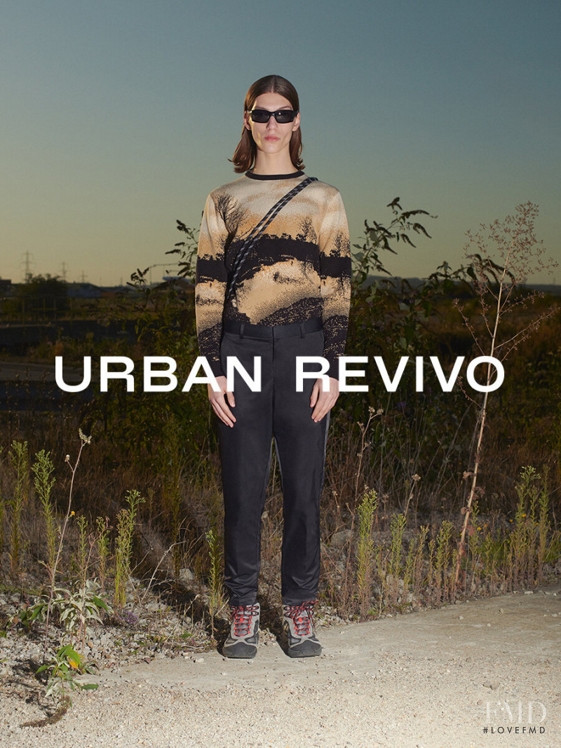 Urban Revivo advertisement for Winter 2019