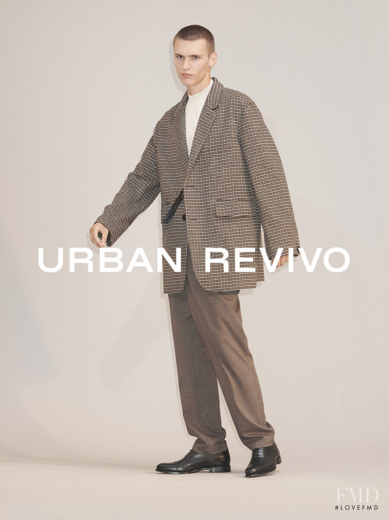 Urban Revivo advertisement for Fall 2019