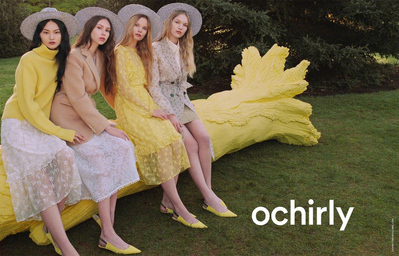 Cong He featured in  the Ochirly advertisement for Spring 2019