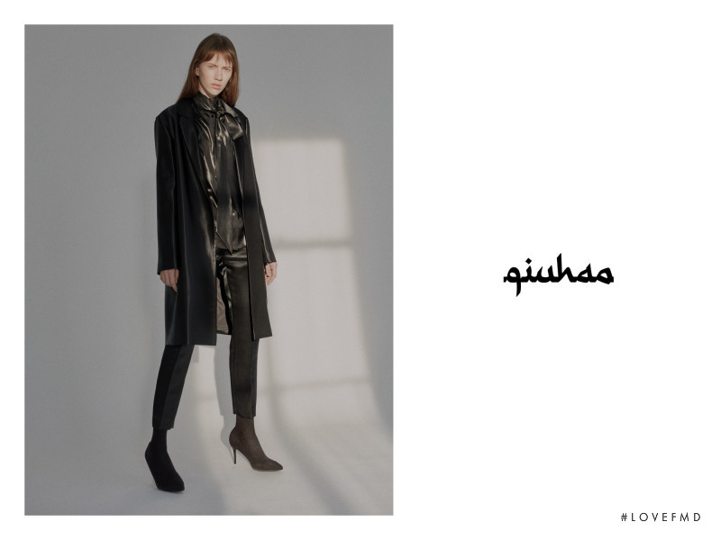 Dasha Shevik featured in  the Qiu Hao advertisement for Autumn/Winter 2018