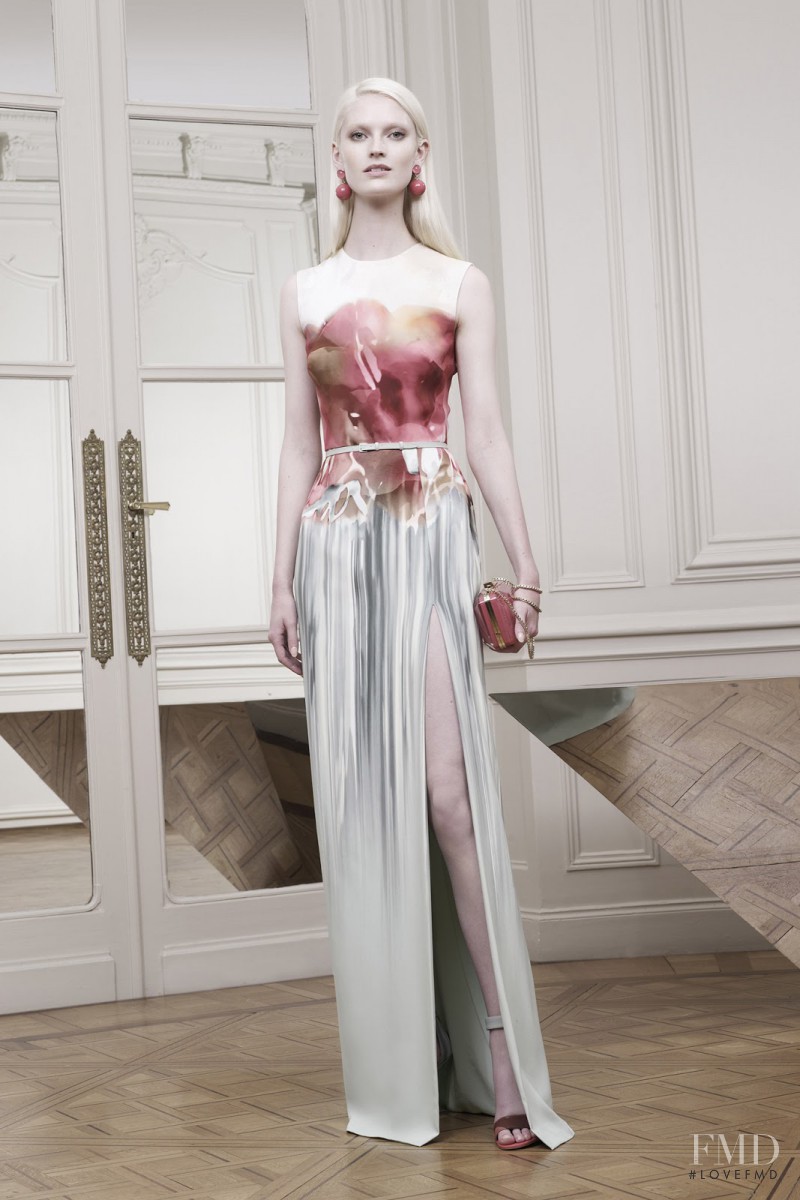 Helena Greyhorse featured in  the Elie Saab fashion show for Resort 2015