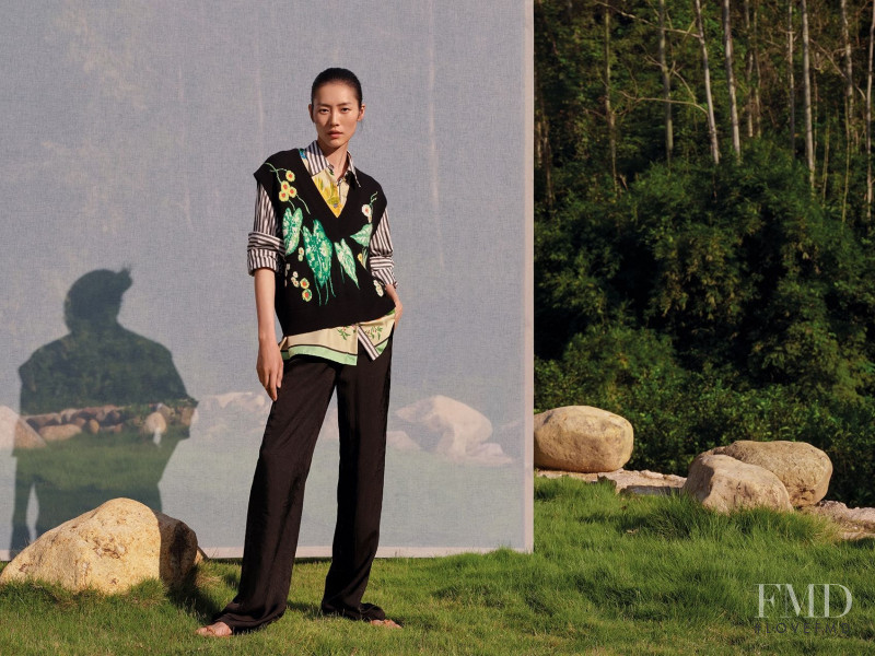 Liu Wen featured in  the Erdos advertisement for Spring/Summer 2021
