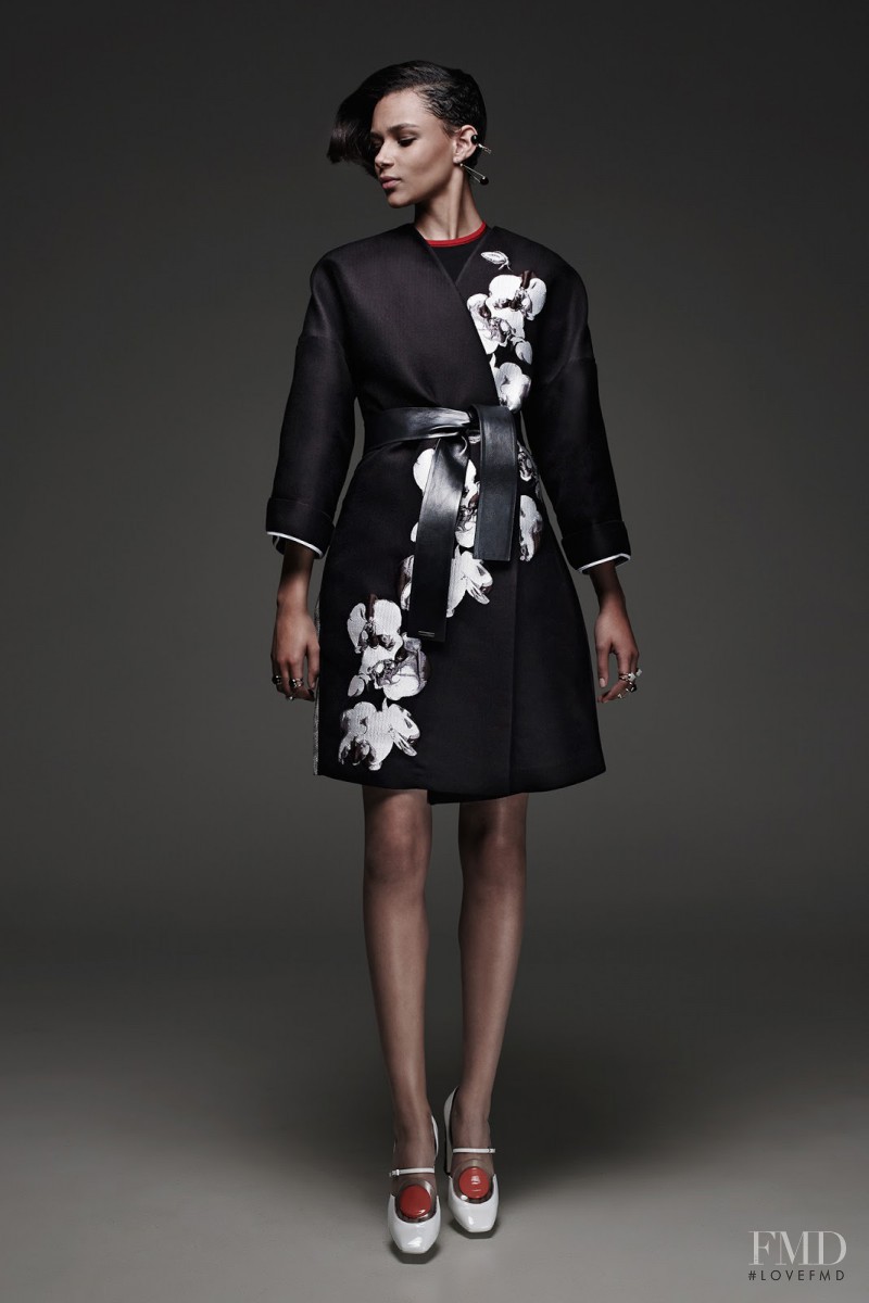 Binx Walton featured in  the Fendi fashion show for Resort 2015