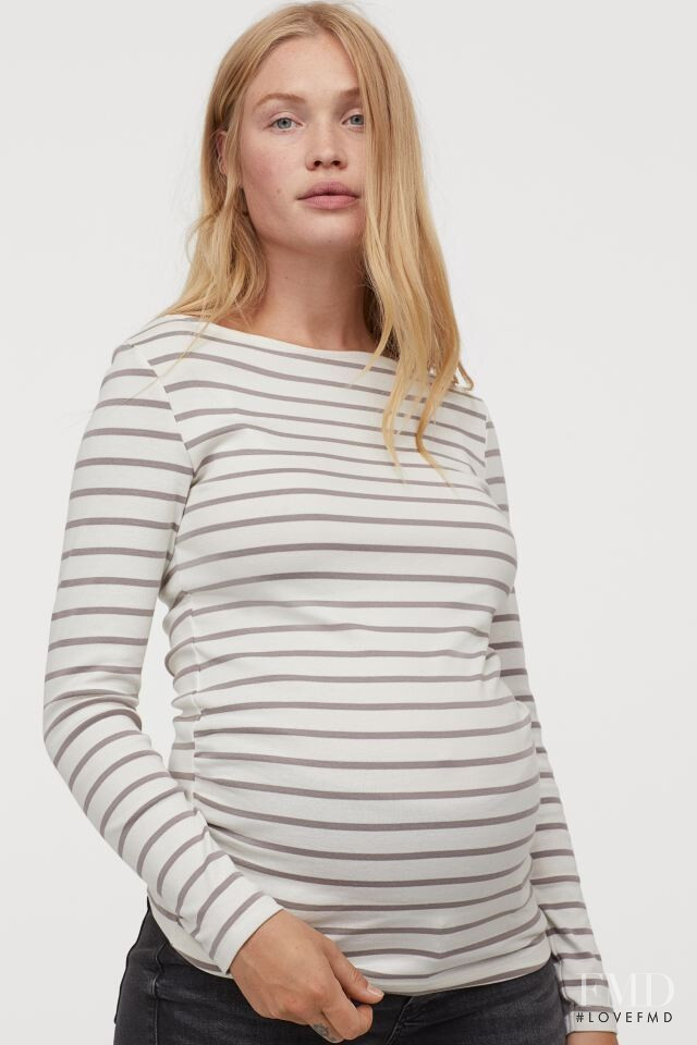 Camilla Forchhammer Christensen featured in  the H&M Maternity Wear catalogue for Autumn/Winter 2020