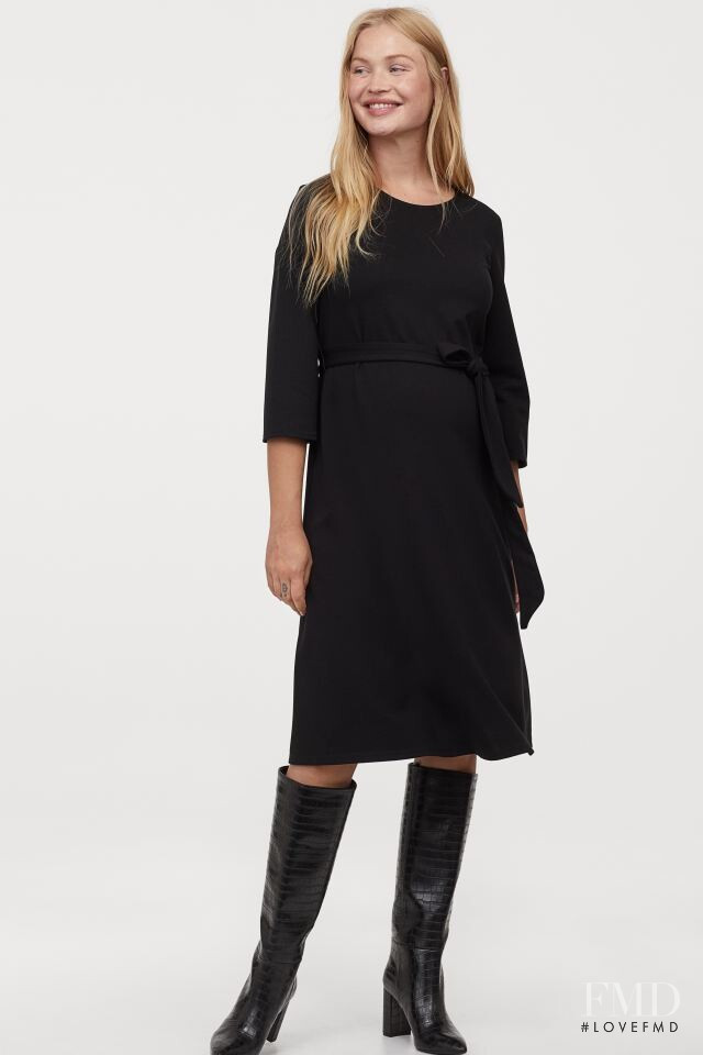 Camilla Forchhammer Christensen featured in  the H&M Maternity Wear catalogue for Autumn/Winter 2020