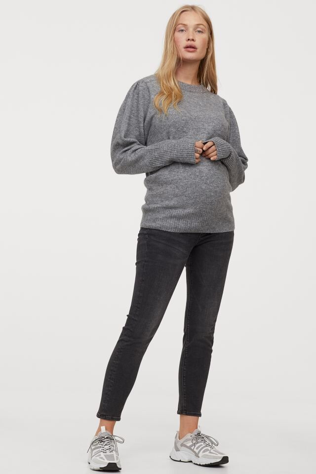 Camilla Forchhammer Christensen featured in  the H&M Maternity Wear catalogue for Autumn/Winter 2020