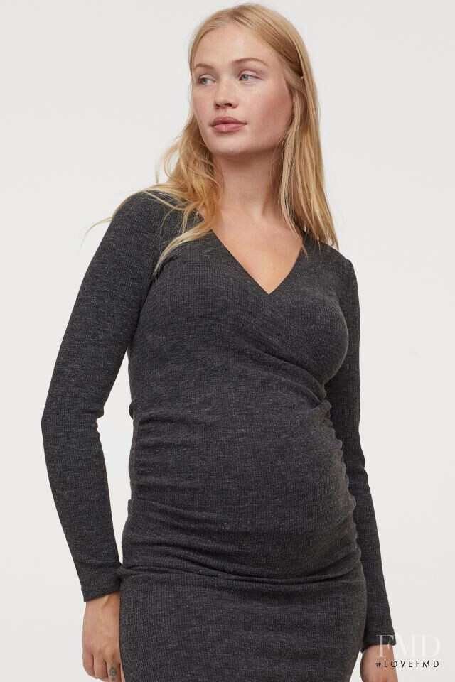 Camilla Forchhammer Christensen featured in  the H&M Maternity Wear catalogue for Autumn/Winter 2020