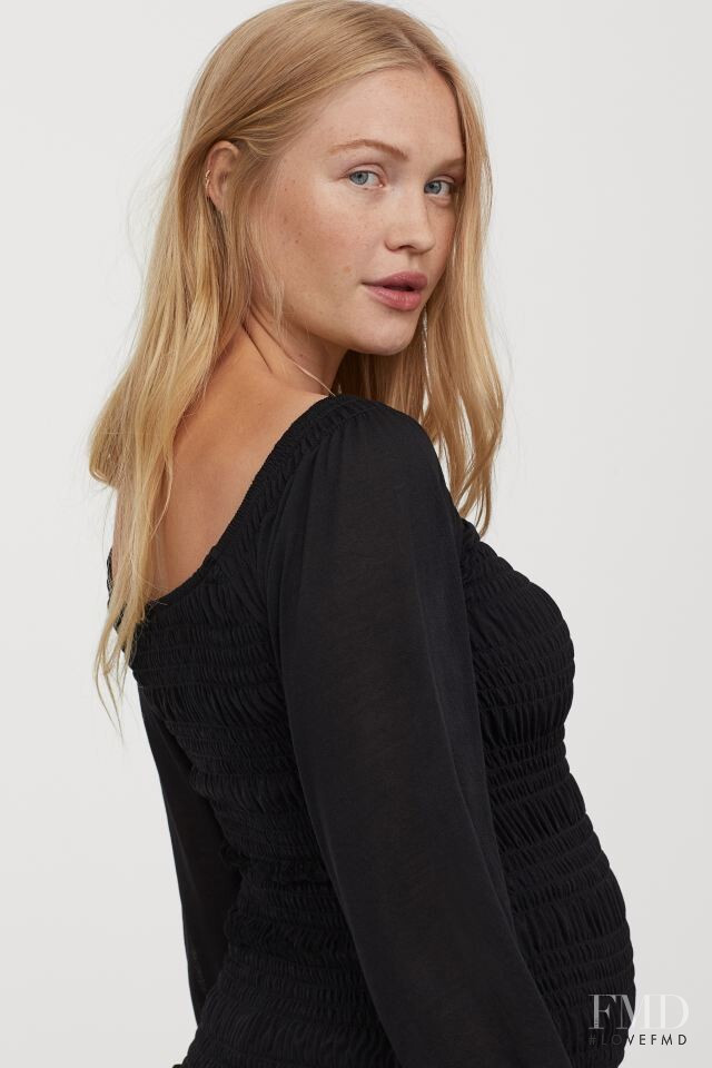 Camilla Forchhammer Christensen featured in  the H&M Maternity Wear catalogue for Autumn/Winter 2020