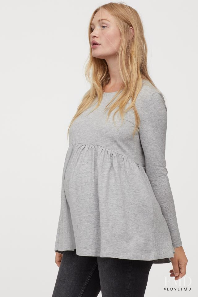 Camilla Forchhammer Christensen featured in  the H&M Maternity Wear catalogue for Autumn/Winter 2020