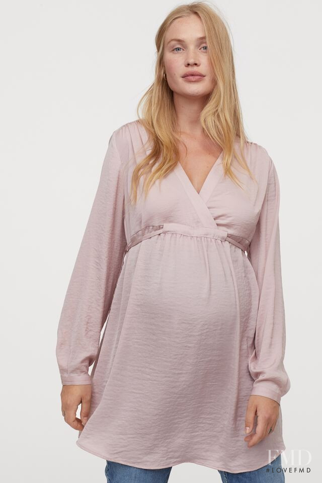 Camilla Forchhammer Christensen featured in  the H&M Maternity Wear catalogue for Autumn/Winter 2020