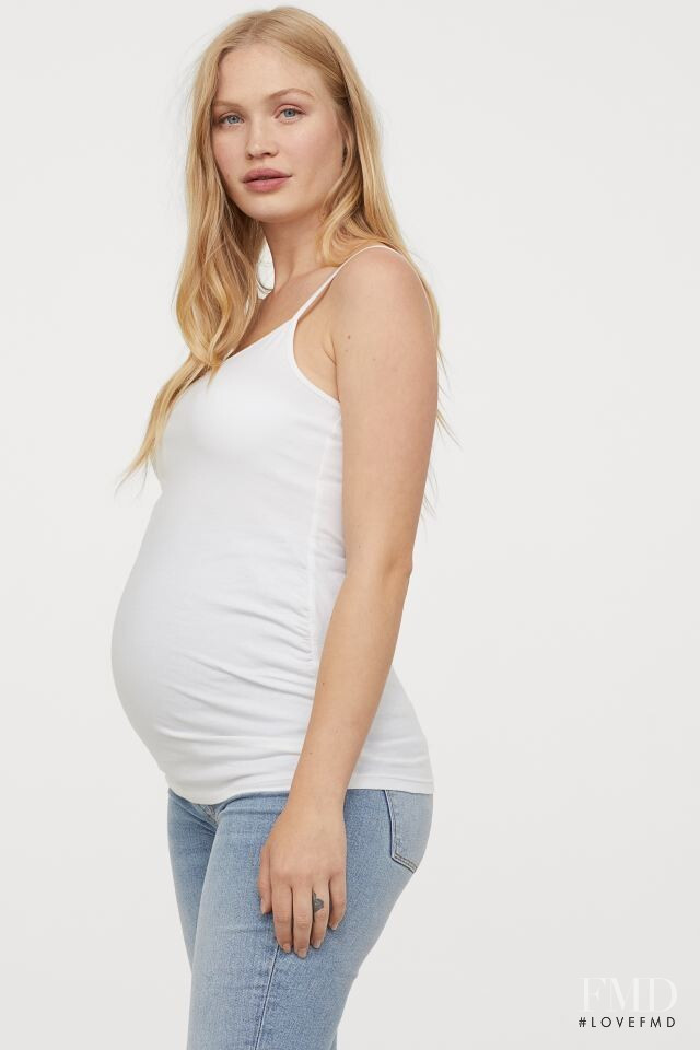 Camilla Forchhammer Christensen featured in  the H&M Maternity Wear catalogue for Autumn/Winter 2020