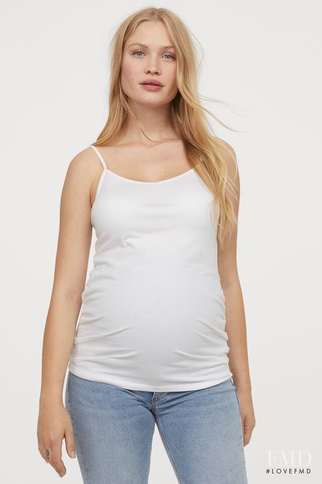 Camilla Forchhammer Christensen featured in  the H&M Maternity Wear catalogue for Autumn/Winter 2020