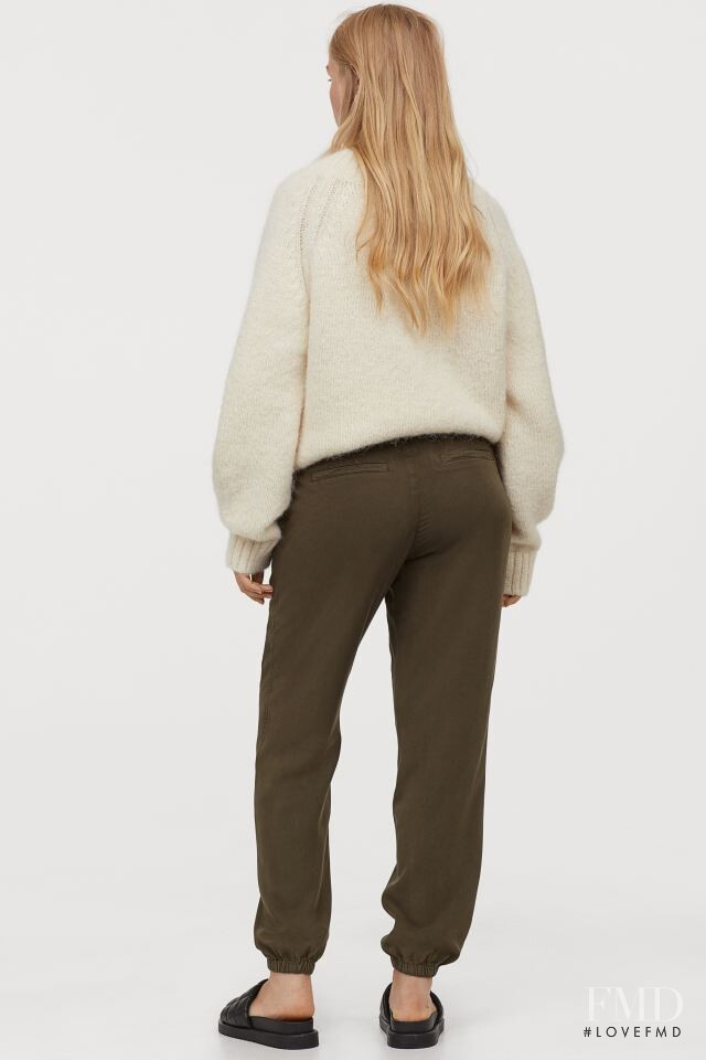 Camilla Forchhammer Christensen featured in  the H&M Maternity Wear catalogue for Autumn/Winter 2020