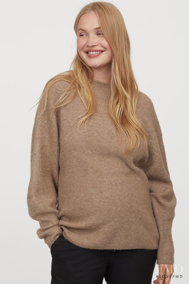 Camilla Forchhammer Christensen featured in  the H&M Maternity Wear catalogue for Autumn/Winter 2020