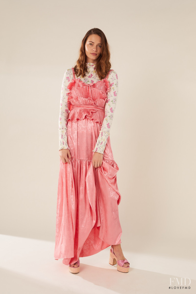 Joy van der Eecken featured in  the Manoush catalogue for Spring/Summer 2020