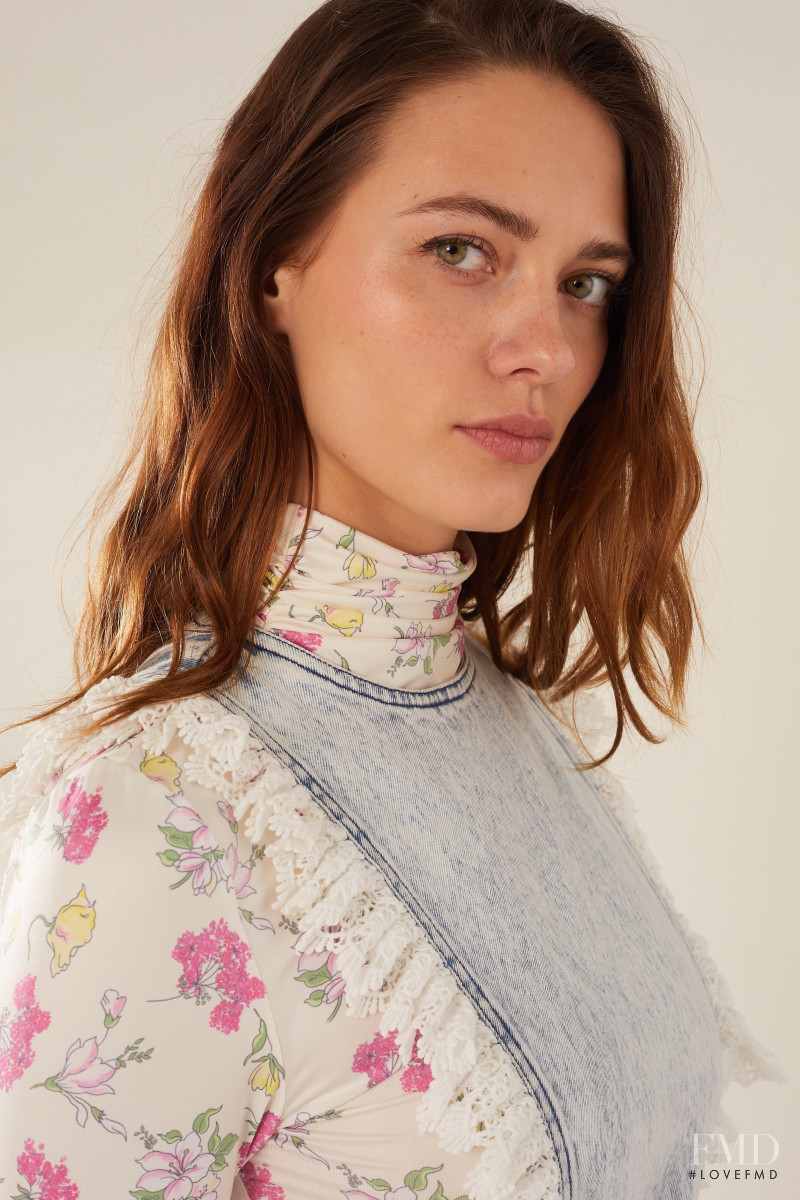 Joy van der Eecken featured in  the Manoush catalogue for Spring/Summer 2020