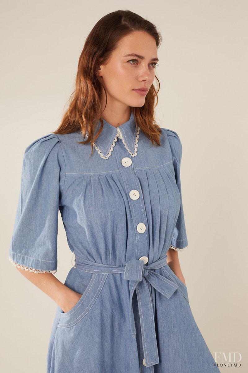 Joy van der Eecken featured in  the Manoush catalogue for Spring/Summer 2020