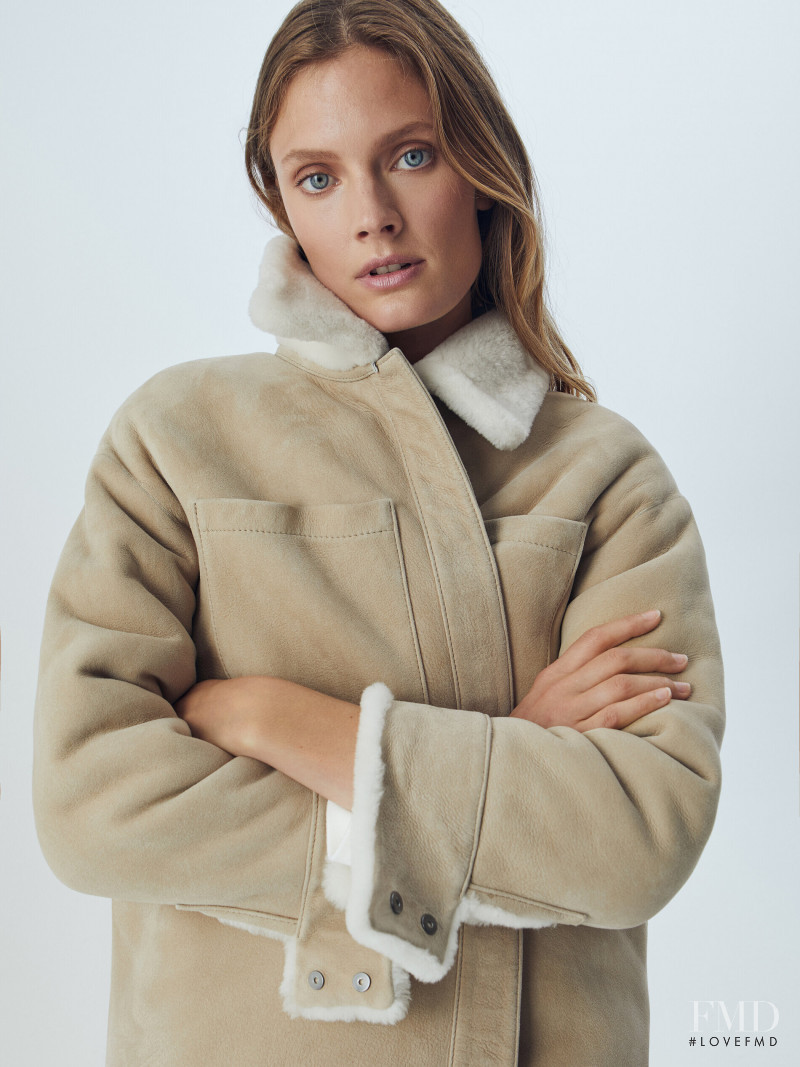 Constance Jablonski featured in  the Massimo Dutti catalogue for Pre-Fall 2021