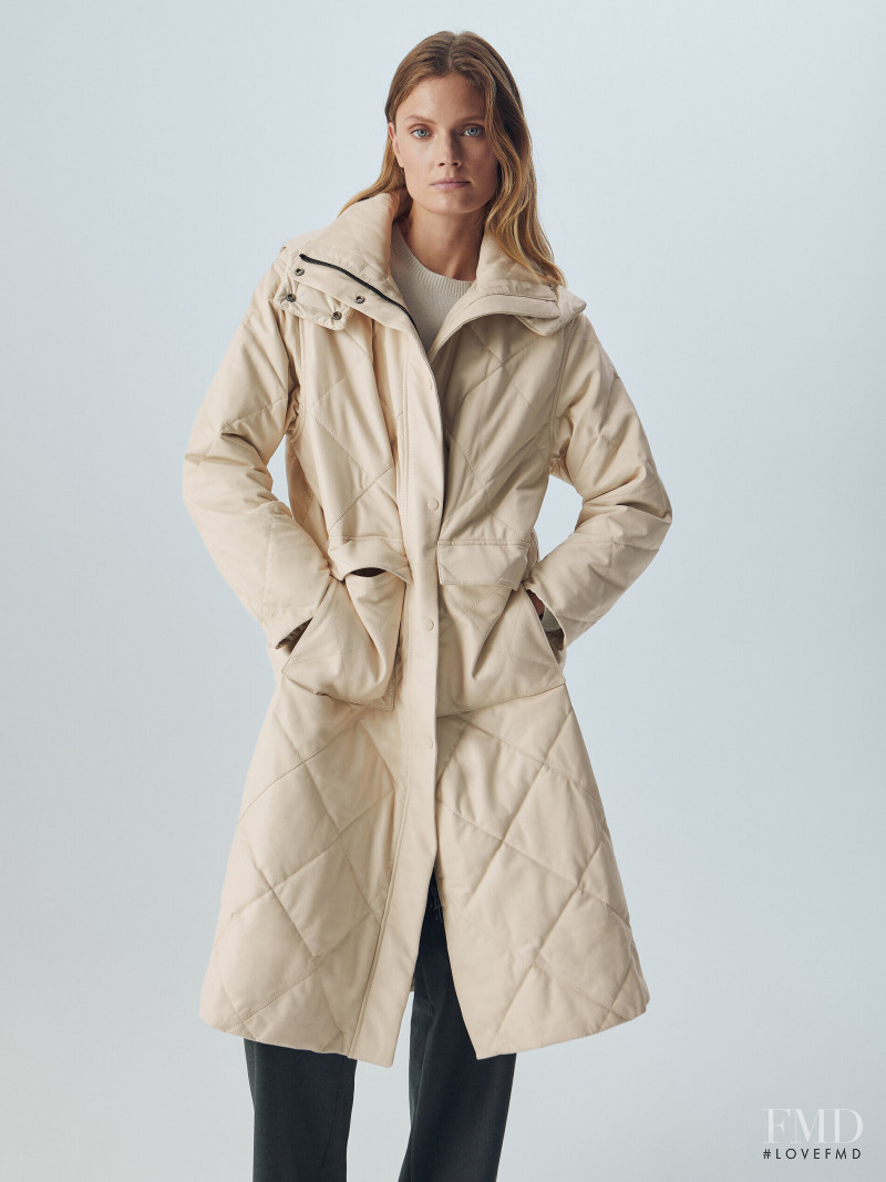 Constance Jablonski featured in  the Massimo Dutti catalogue for Pre-Fall 2021