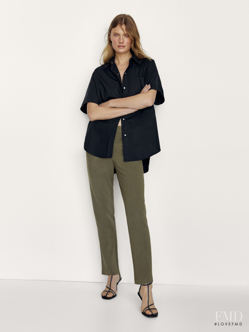 Constance Jablonski featured in  the Massimo Dutti catalogue for Pre-Fall 2021