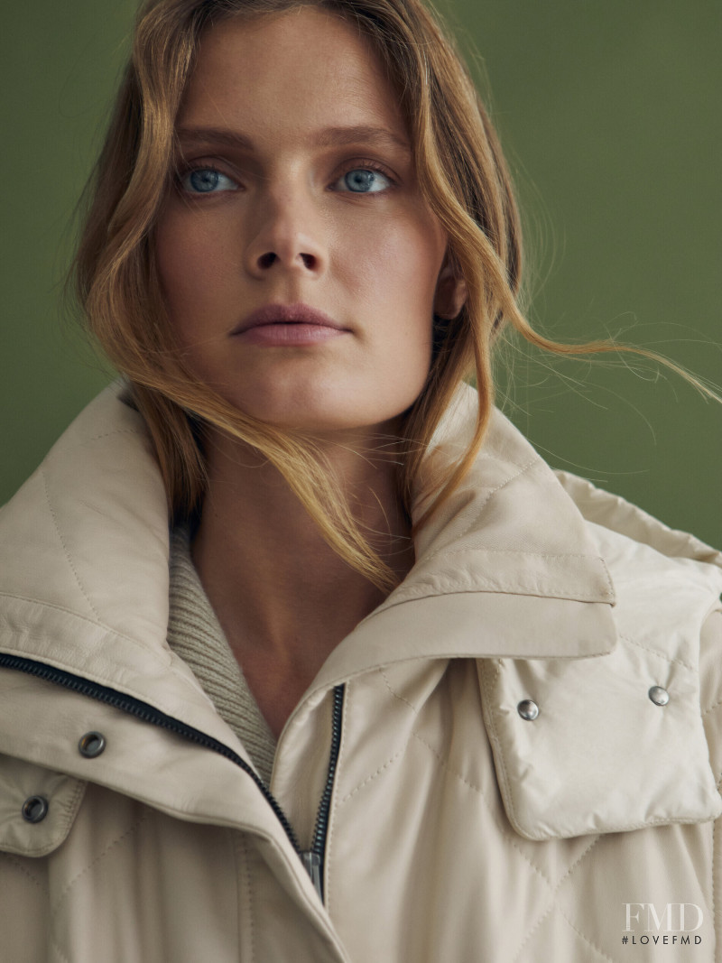 Constance Jablonski featured in  the Massimo Dutti catalogue for Pre-Fall 2021