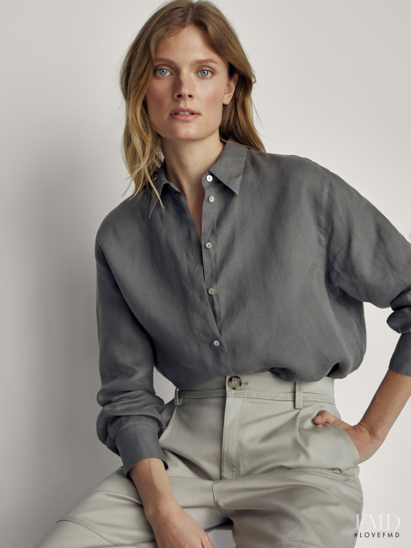 Constance Jablonski featured in  the Massimo Dutti catalogue for Pre-Fall 2021