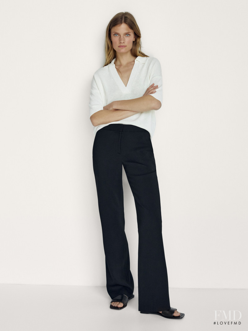 Constance Jablonski featured in  the Massimo Dutti catalogue for Pre-Fall 2021