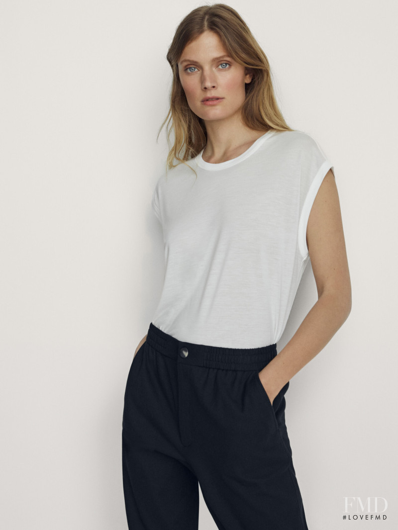 Constance Jablonski featured in  the Massimo Dutti catalogue for Pre-Fall 2021