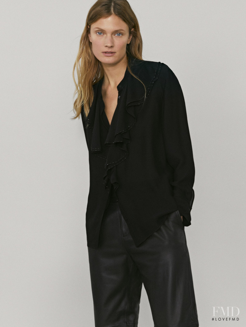 Constance Jablonski featured in  the Massimo Dutti catalogue for Pre-Fall 2021