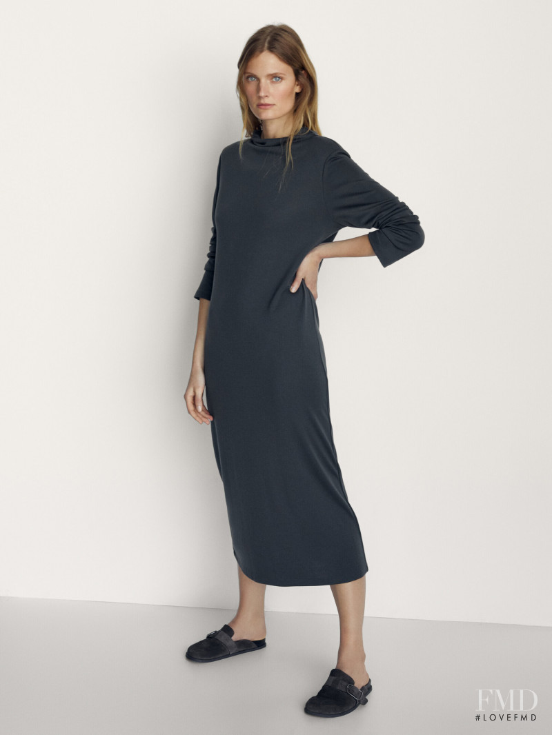 Constance Jablonski featured in  the Massimo Dutti catalogue for Pre-Fall 2021