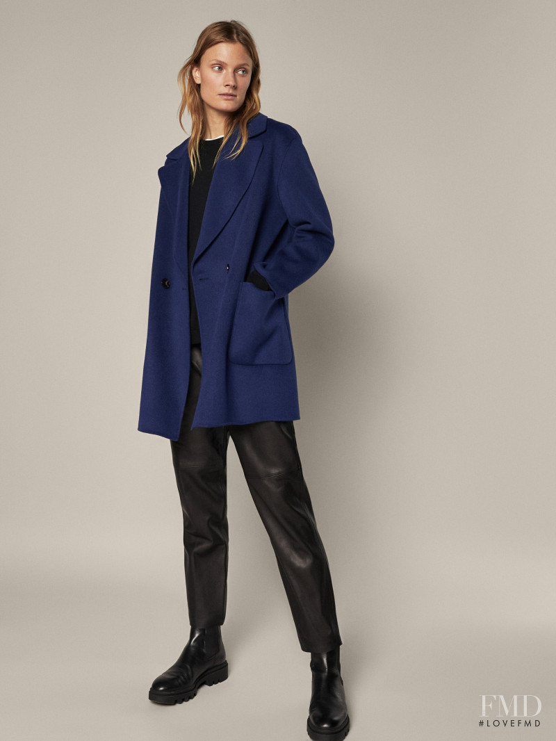 Constance Jablonski featured in  the Massimo Dutti catalogue for Pre-Fall 2021