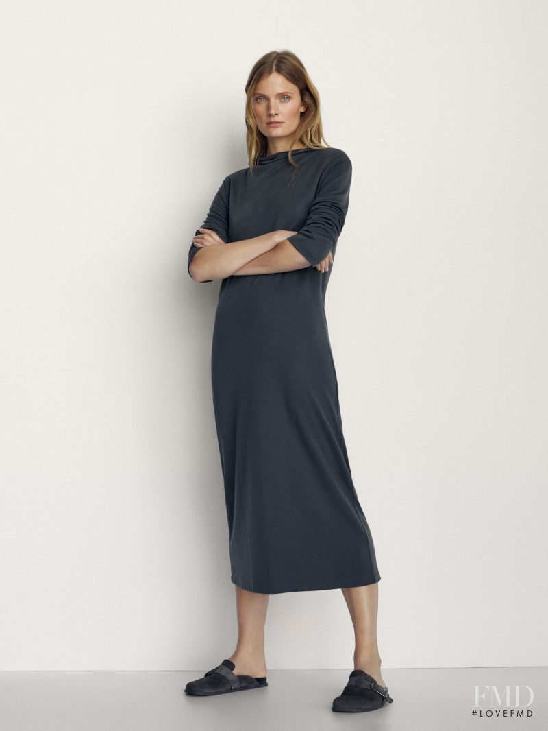 Constance Jablonski featured in  the Massimo Dutti catalogue for Pre-Fall 2021