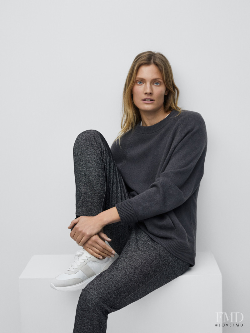 Constance Jablonski featured in  the Massimo Dutti catalogue for Pre-Fall 2021