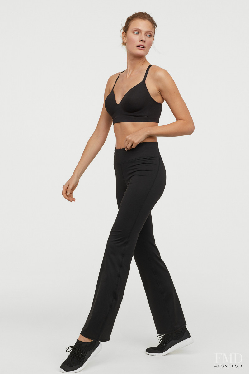 Constance Jablonski featured in  the H&M catalogue for Spring 2019
