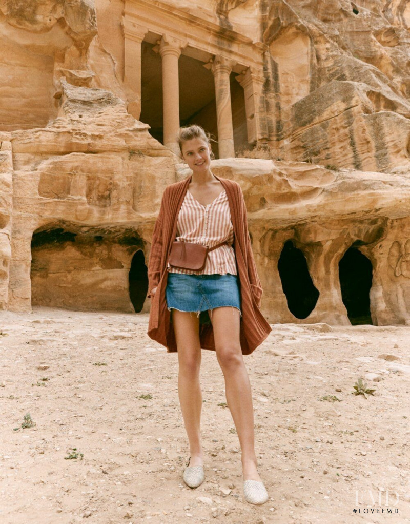 Constance Jablonski featured in  the Madewell Looks We Love lookbook for Spring 2019