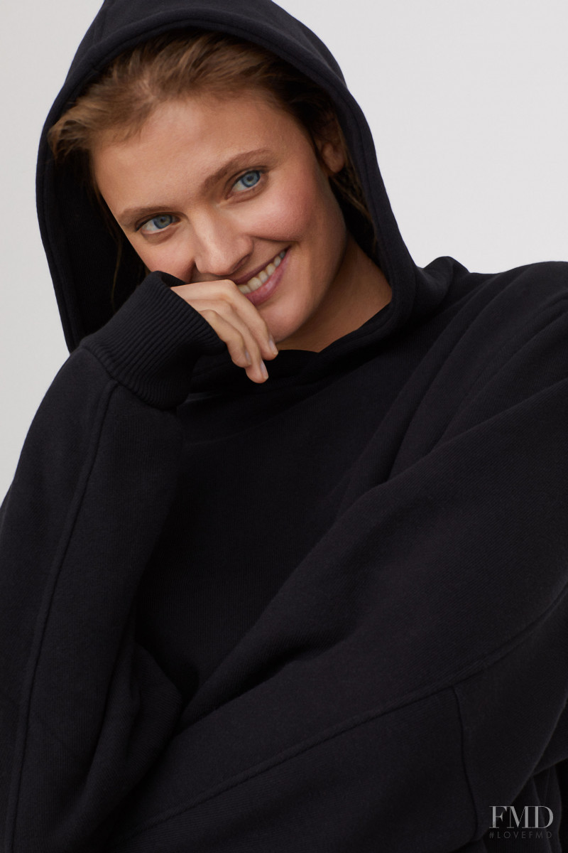 Constance Jablonski featured in  the H&M catalogue for Spring 2018