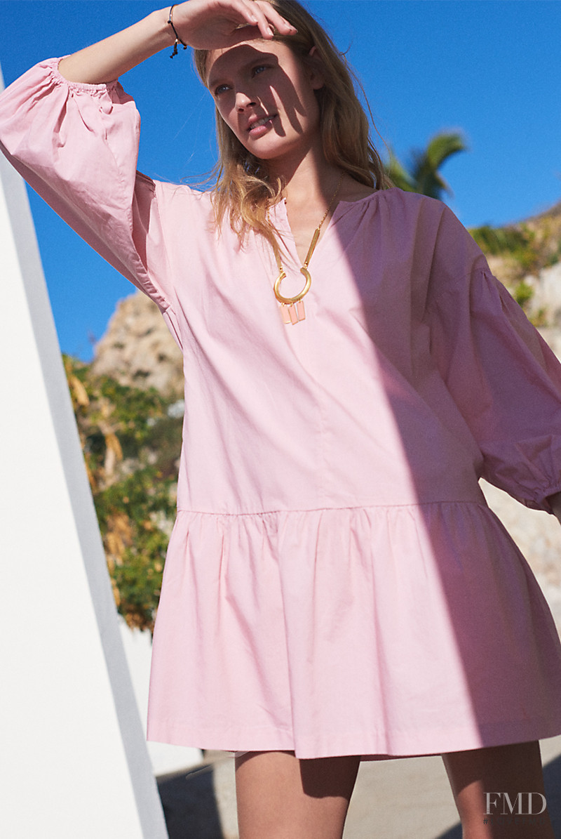 Constance Jablonski featured in  the Madewell Pink Edition lookbook for Summer 2017