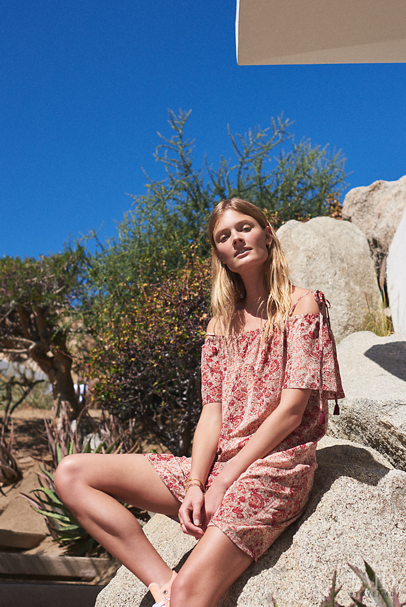 Constance Jablonski featured in  the Madewell Pink Edition lookbook for Summer 2017