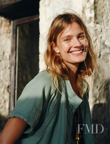 Constance Jablonski featured in  the Madewell lookbook for Spring 2015