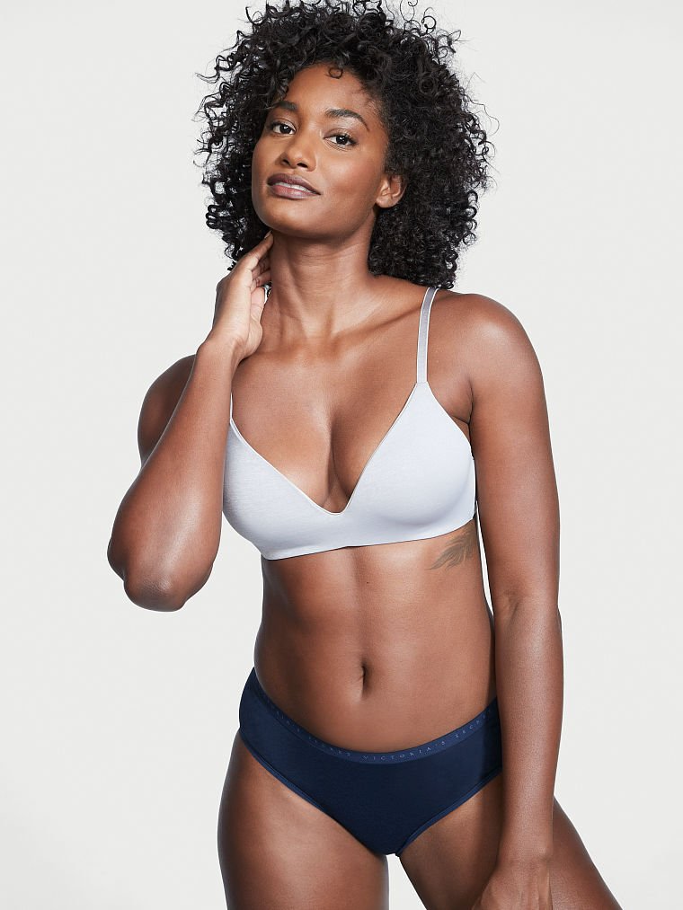 Melodie Monrose featured in  the Victoria\'s Secret catalogue for Winter 2021